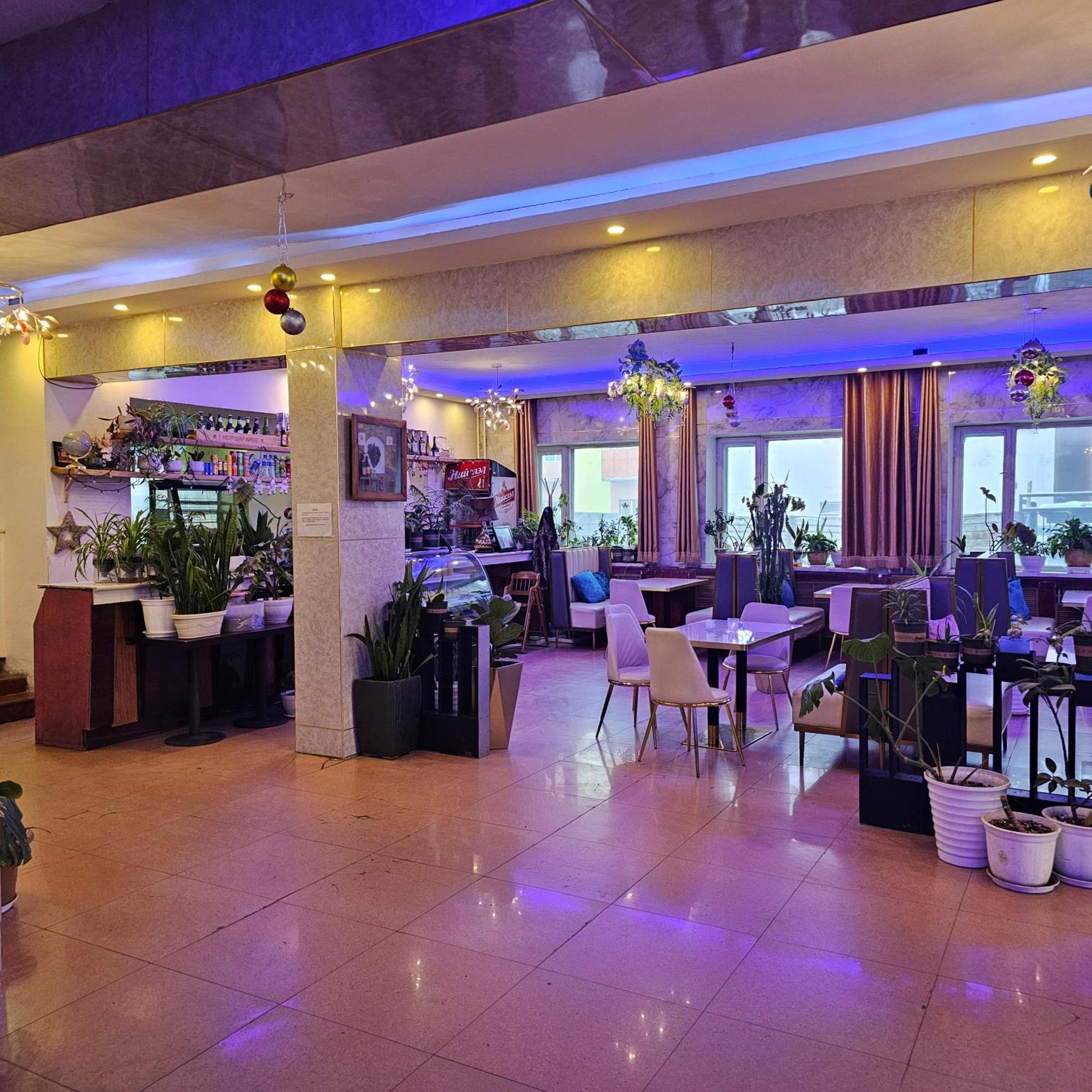 Land Hotel Ulan Bator Exterior foto